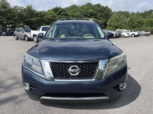 Used 2015 Nissan Pathfinder Platinum FWD image 8
