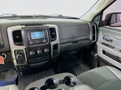 Used 2016 RAM 1500 Classic SLT AWD/4WD image 20