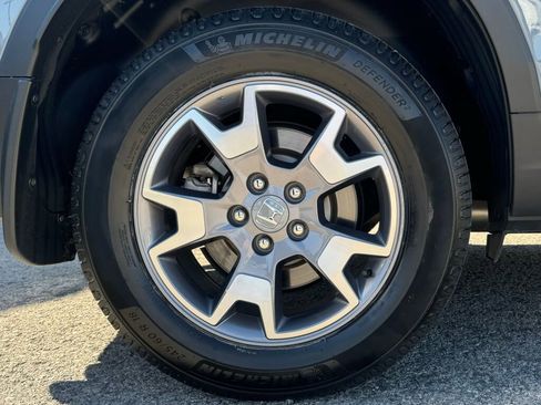 Used 2023 Honda Passport TrailSport image 12