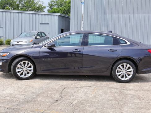 Used 2023 Chevrolet Malibu LT FWD image 24