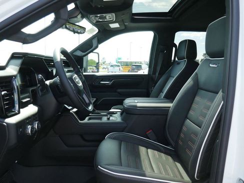 New 2026 GMC Sierra 2500 AT4X AWD/4WD image 23