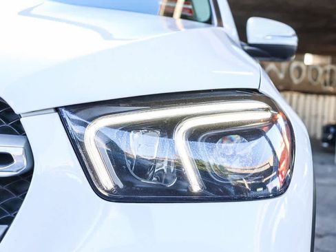 Used 2022 Mercedes-Benz GLE 350 4MATIC w/ Premium Package image 7