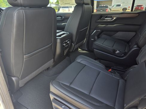 New 2026 GMC Yukon Denali RWD image 26