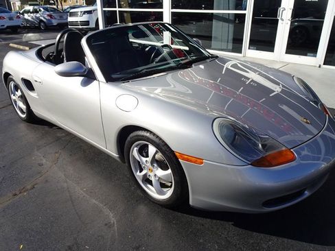 Used 2001 Porsche Boxster image 9