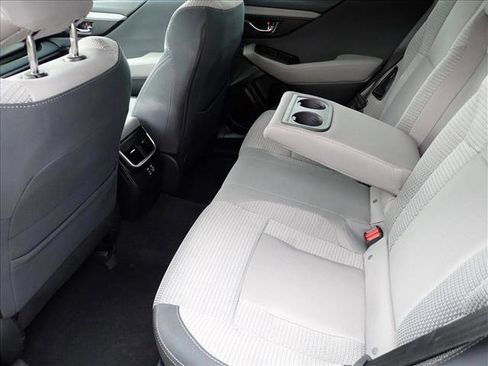 Certified 2025 Subaru Outback Premium w/ Popular Package #1A image 9