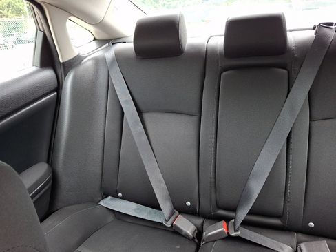 Used 2016 Honda Civic EX image 18