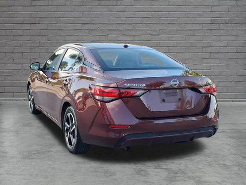 Used 2024 Nissan Sentra SV FWD image 8
