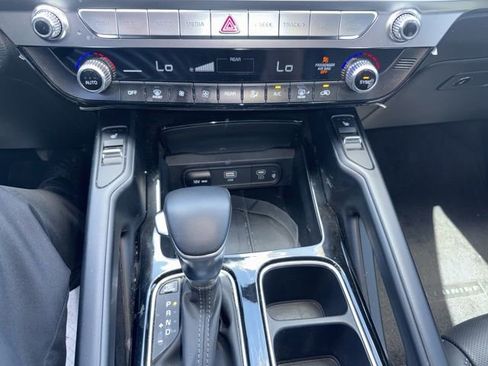 Used 2024 Kia Telluride S w/ S Sunroof Package AWD/4WD image 24