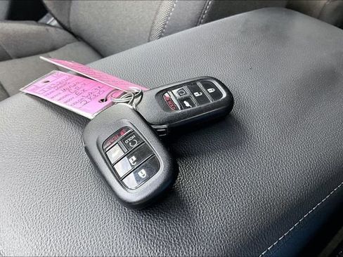 Used 2026 Honda CR-V EX image 35