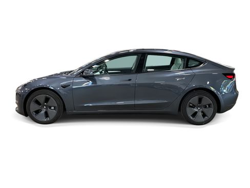 Certified 2023 Tesla Model 3 Standard Range RWD image 3