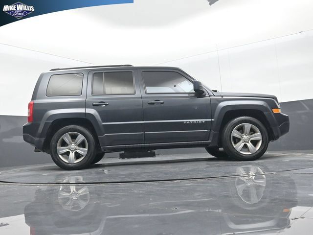 Used 2015 Jeep Patriot Sport w/ Power Value Group FWD image 24