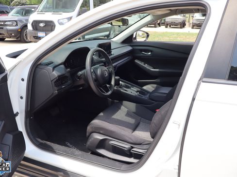 Used 2024 Honda Accord LX image 23