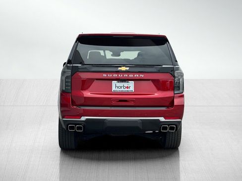 New 2025 Chevrolet Suburban High Country AWD/4WD image 5