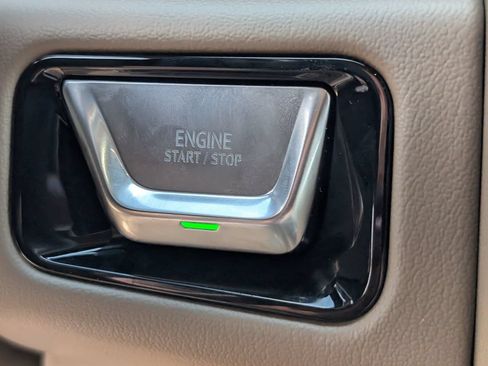 New 2026 GMC Yukon Denali AWD/4WD image 15