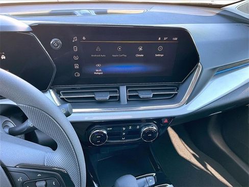 New 2026 Chevrolet Trax LT image 11