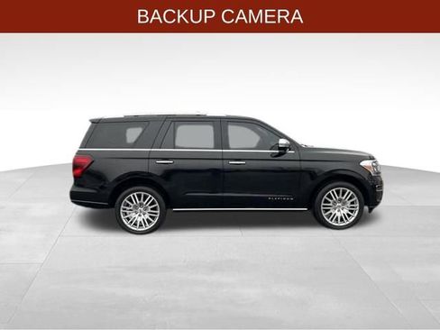 Used 2023 Ford Expedition Platinum AWD/4WD image 8