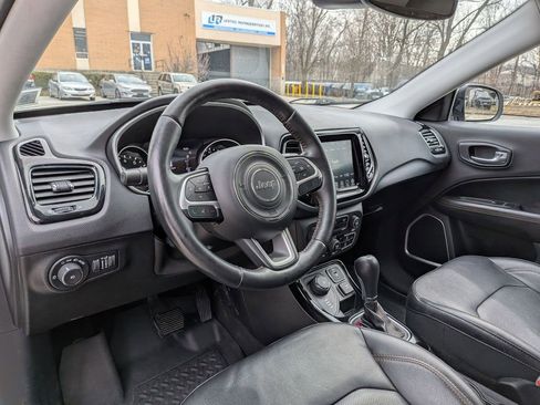 Certified 2020 Jeep Compass Limited AWD/4WD image 12
