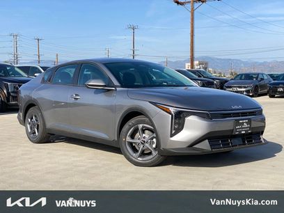 New 2026 Kia K4 LXS