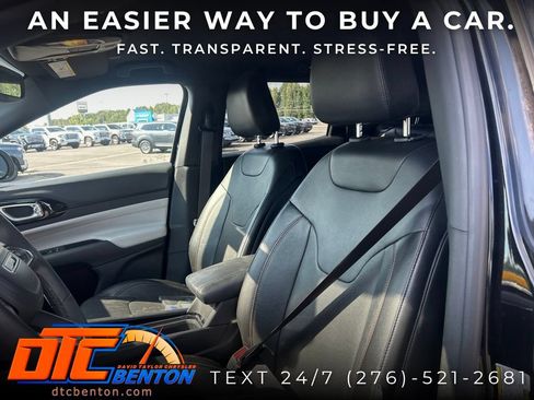 Used 2023 Jeep Compass Limited AWD/4WD image 8