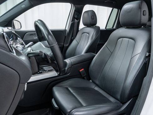 Certified 2021 Mercedes-Benz GLB 250 250 4MATIC image 13