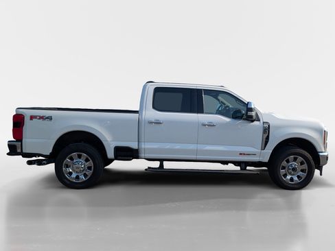 Used 2025 Ford F250 King Ranch w/ Chrome Package AWD/4WD image 3