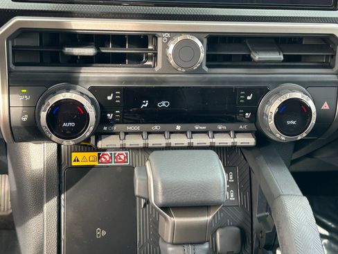 Certified 2026 Toyota 4Runner Limited image 25