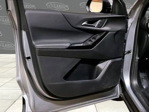 Used 2026 Chevrolet Equinox LT image 11