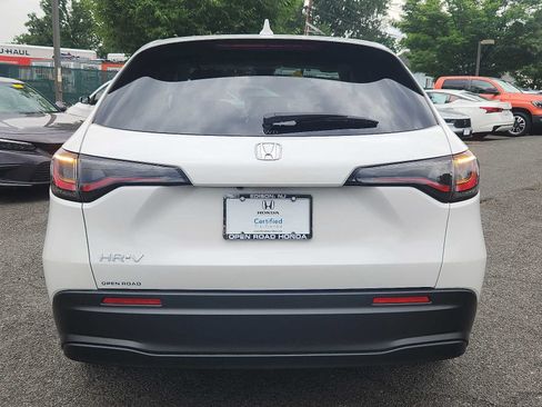 Certified 2026 Honda HR-V LX image 5