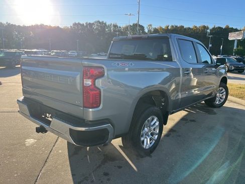 New 2026 Chevrolet Silverado 1500 LT image 12