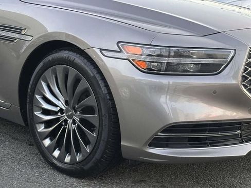 Used 2020 Genesis G90 3.3T Premium image 12