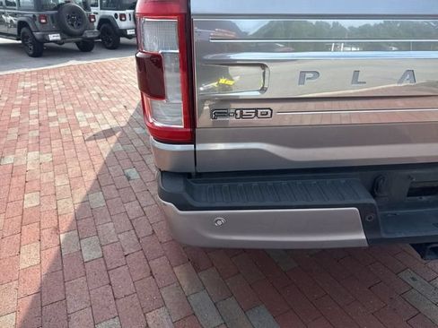 Used 2023 Ford F150 Platinum RWD image 8