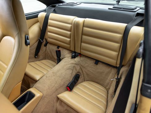 Used 1991 Porsche 911 Carrera RWD image 42