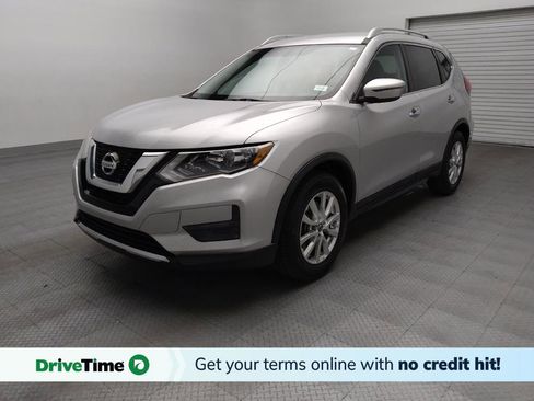 Used 2017 Nissan Rogue SV w/ SV Family Package FWD image 1