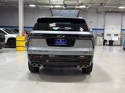 New 2026 Chevrolet Traverse RS w/ LPO, Floor Liner Package image 5