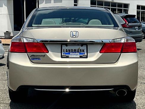 Used 2013 Honda Accord EX image 4