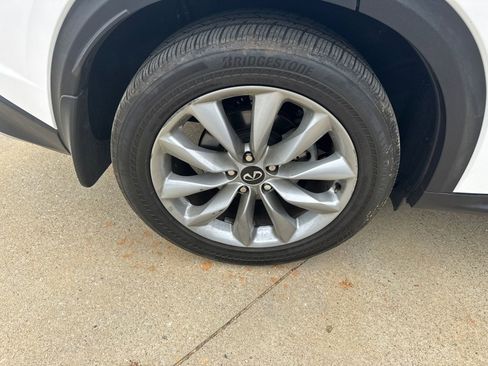 Used 2021 INFINITI QX50 Luxe w/ Cargo Package image 17