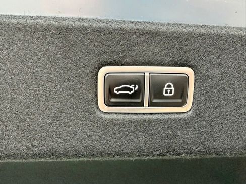 Used 2024 Hyundai Ioniq 6 SEL AWD/4WD image 33