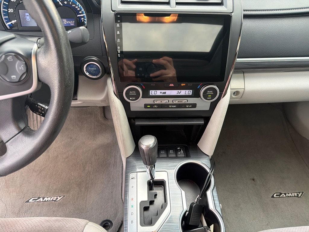 Used 2013 Toyota Camry XLE w/ Leather Pkg FWD image 18