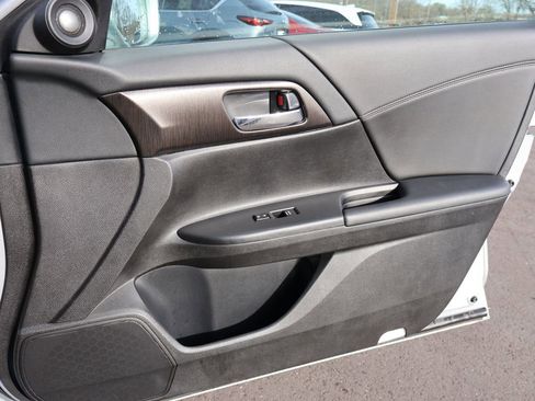 Used 2013 Honda Accord EX-L image 11