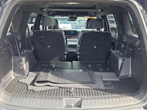 Certified 2025 Hyundai Santa Fe Calligraphy image 16