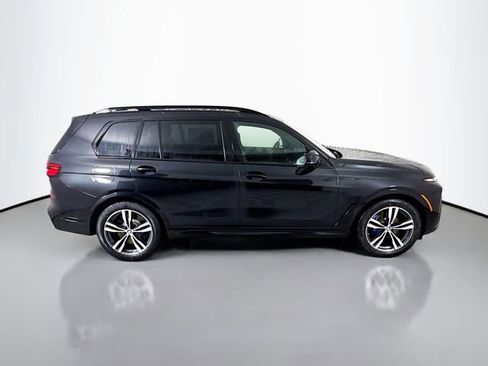 New 2026 BMW X7 M60i image 8