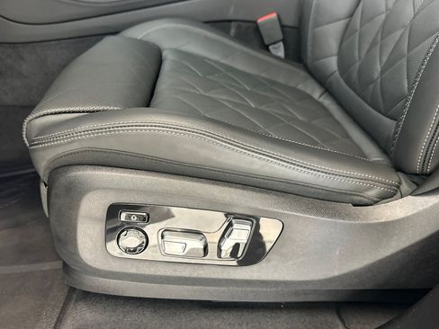 Used 2025 BMW X5 M60i w/ Executive Package AWD/4WD image 14
