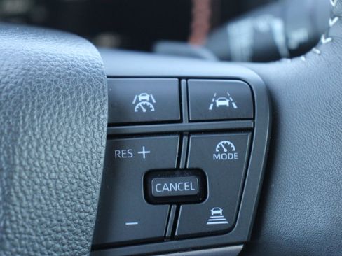 Certified 2025 Toyota Camry SE AWD/4WD image 27