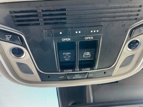 Used 2019 Honda Ridgeline RTL-E image 18