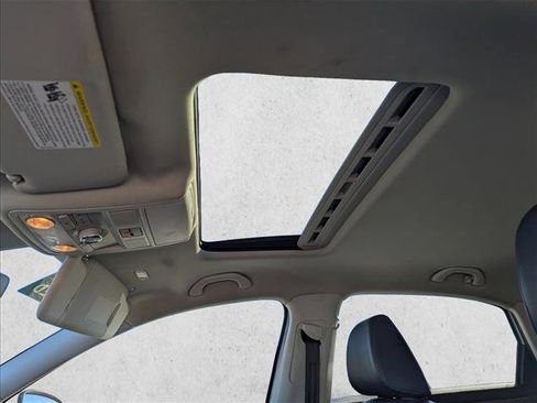 Used 2020 Volkswagen Passat 2.0T SEL image 22