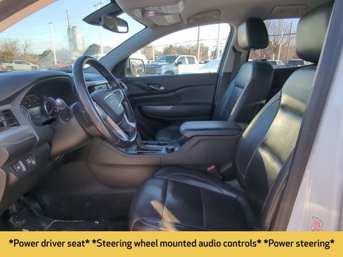 Used 2019 GMC Acadia SLT image 16