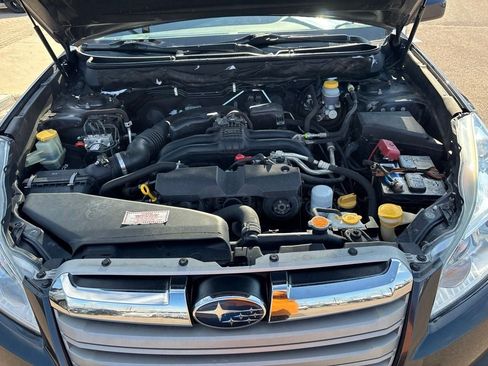 Used 2013 Subaru Outback 2.5i Premium AWD/4WD image 30