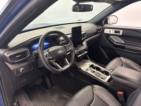 Used 2021 Ford Explorer ST w/ Equipment Group 401A AWD/4WD image 25