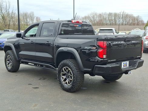 New 2026 Chevrolet Colorado ZR2 w/ Technology Package AWD/4WD image 11