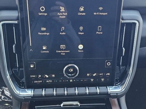 New 2026 GMC Yukon XL Denali w/ Denali Reserve Package image 10